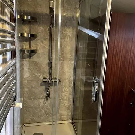 Sisli Nadide Sokak Teras D:6 * Provincia di Istanbul